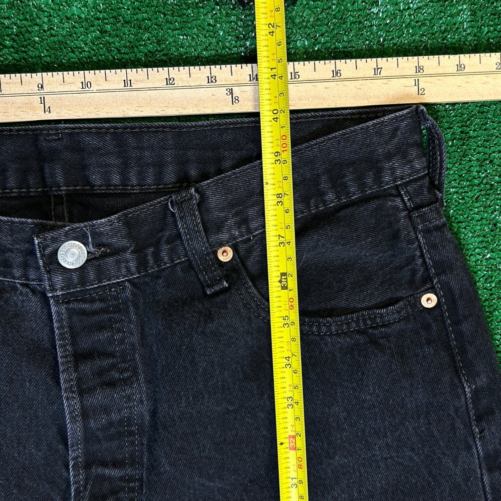 Levi 501 Original Fit Button Fly Jeans Faded Black 36x30 - Picture 6 of 13
